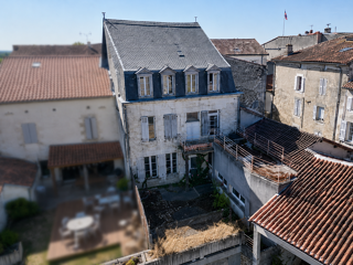  Immeuble à vendre 7 pièces 500 m²