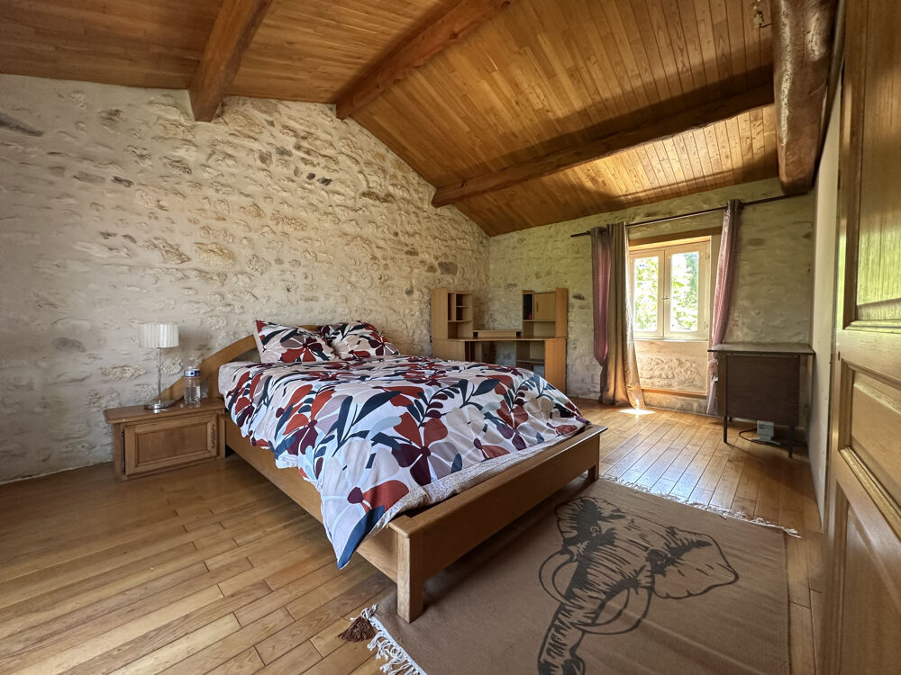 à vendre  Propriété/château Chaillevette (17890)