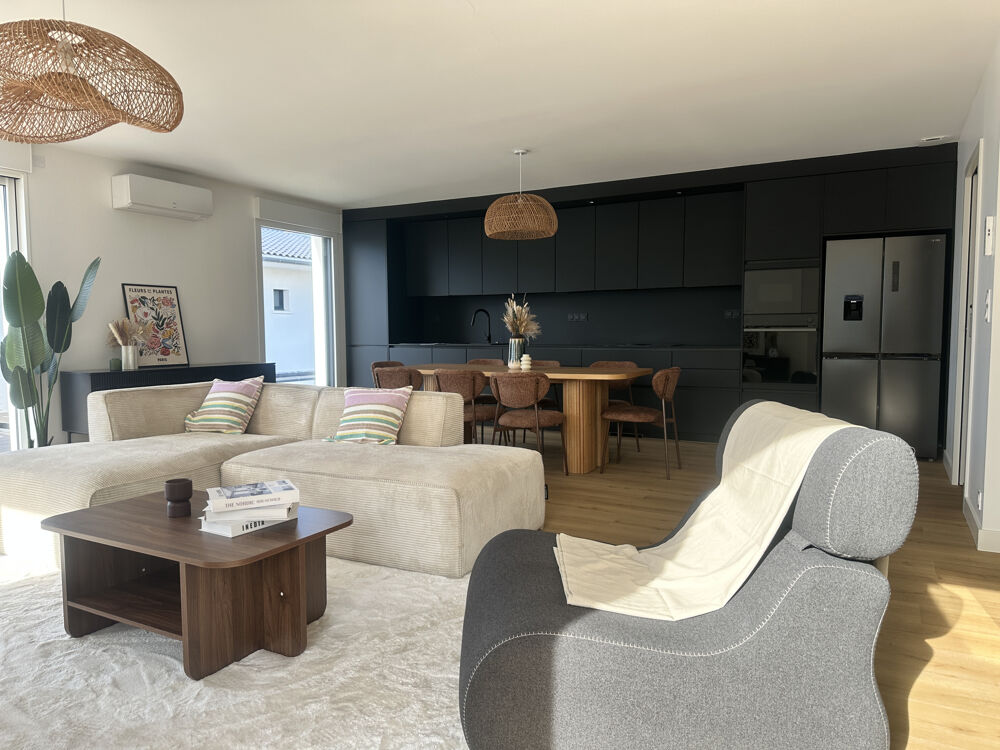 VILLA VUE MER SITUATION EXCEPTIONNELLE A 100M DE LA PLAGE