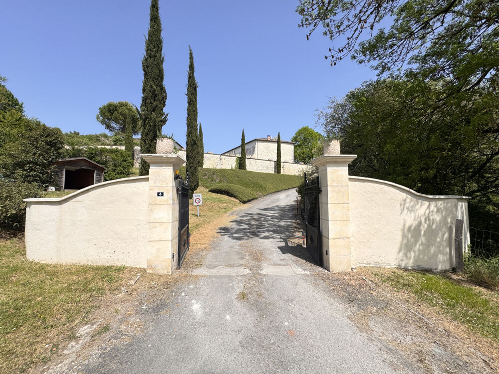 Vente Maison MAISON ANCIENNE RENOVEE AVEC PISCINE DANS RESIDENCE PRIVEE Chalais