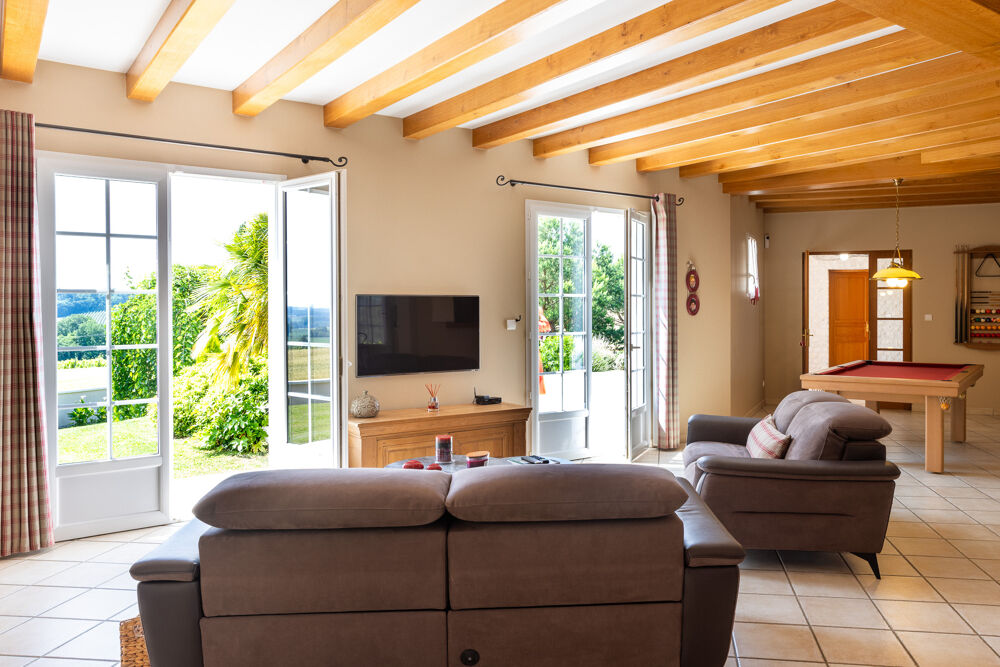  vendre  Maison Barbezieux-Saint-Hilaire (16300)