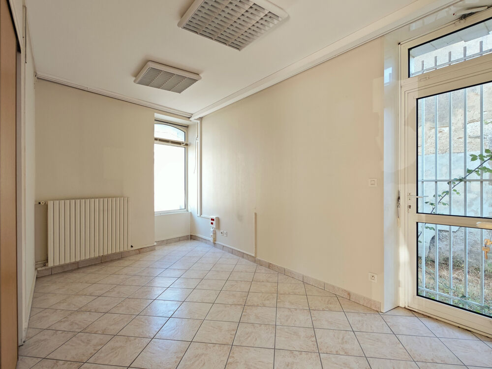 Vente Immeuble IMMEUBLE CENTRE SEGONZAC Segonzac