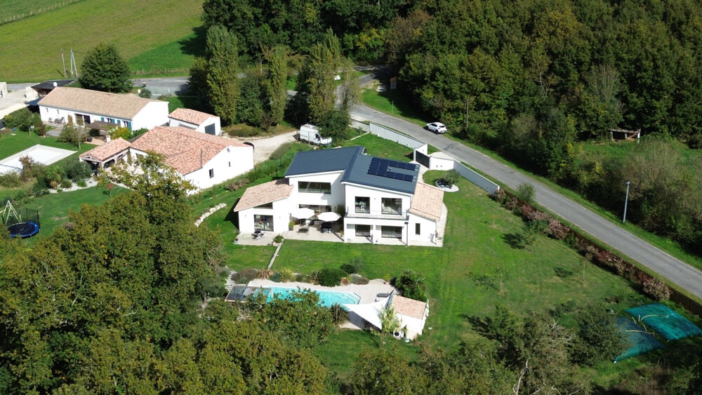 � vendre  Maison Le Chay (17600)