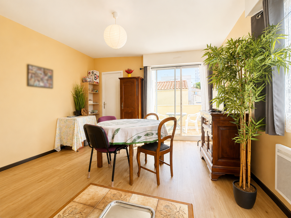 Vente Appartement T2 A DEUX PAS DU MARCHE DE ROYAN Royan