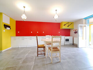  Maison  vendre 8 pices 244 m