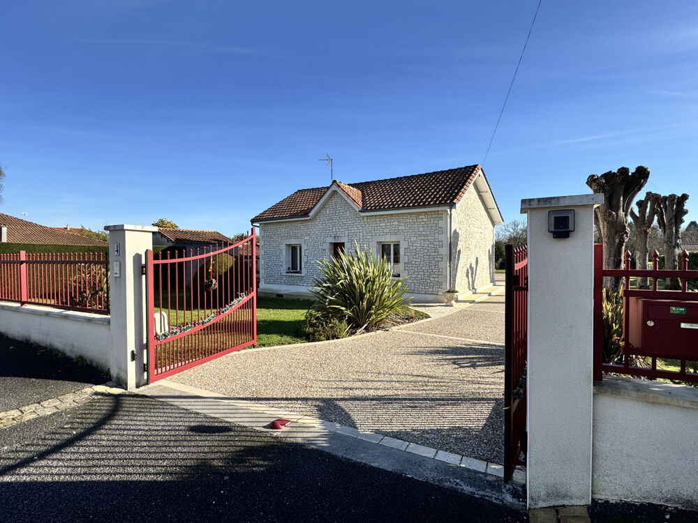 MAISON EN PIERE RENOVEE EN PARFAIT ETAT