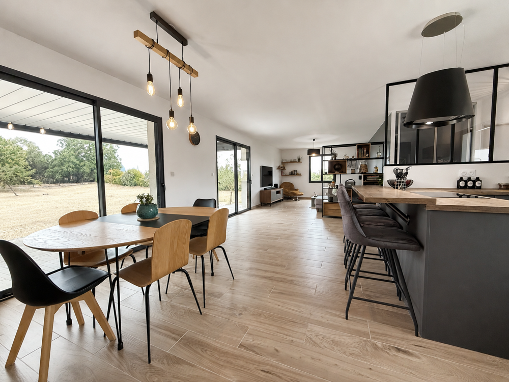 PAVILLON DE PLAIN PIED RECENT