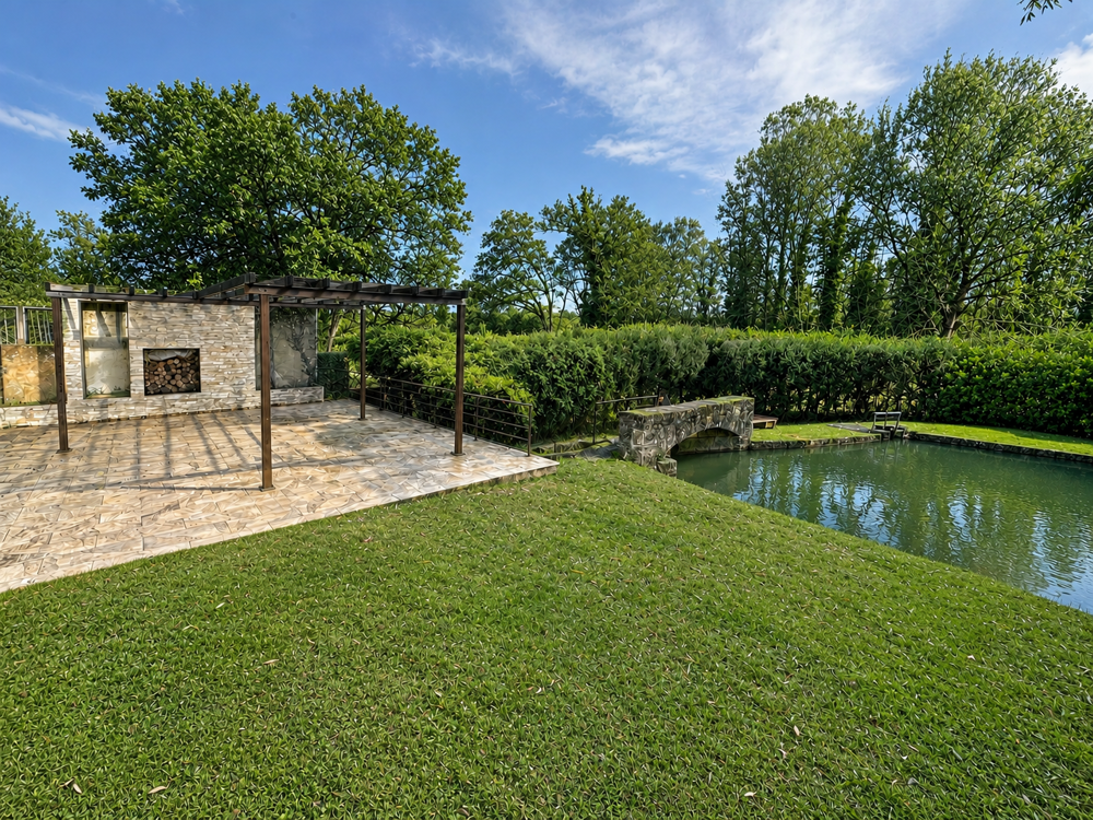 à vendre  Propriété/château Barbezieux-Saint-Hilaire (16300)
