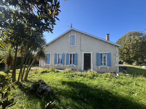   GRANDE MAISON A RENOVER PROXIMITE COMMERCES Maison - 7 pi�ce(s) - 165 m�