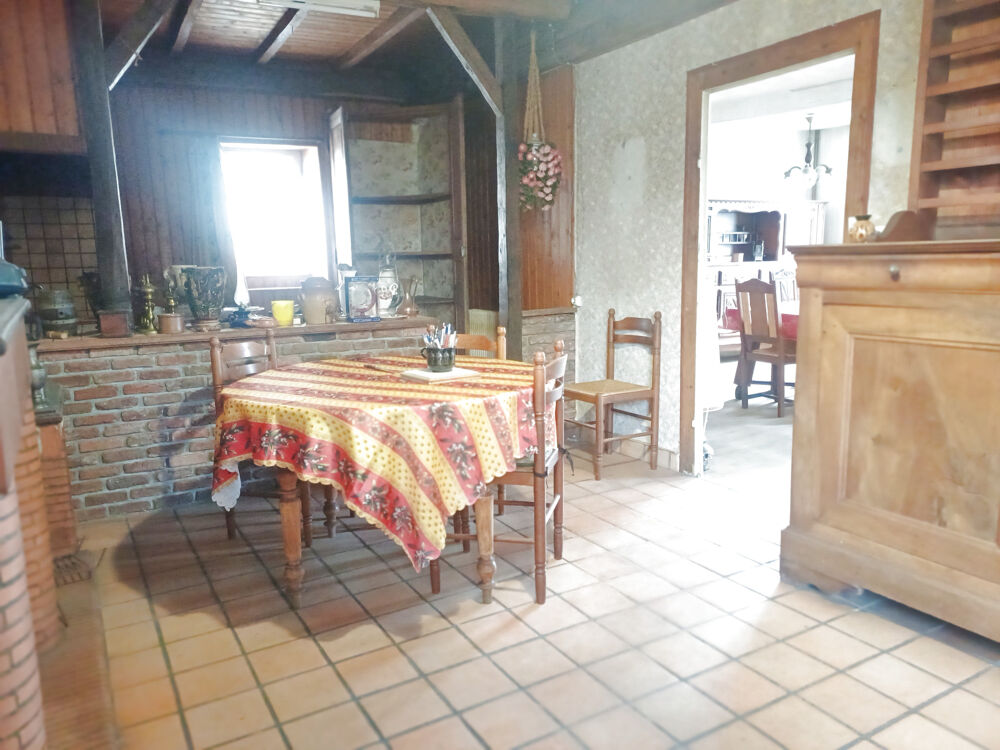 MAISON DE VILLE A RENOVER AVEC GARAGE ET TERRAIN NON ATTENANT CONSTRUCTIBLE
