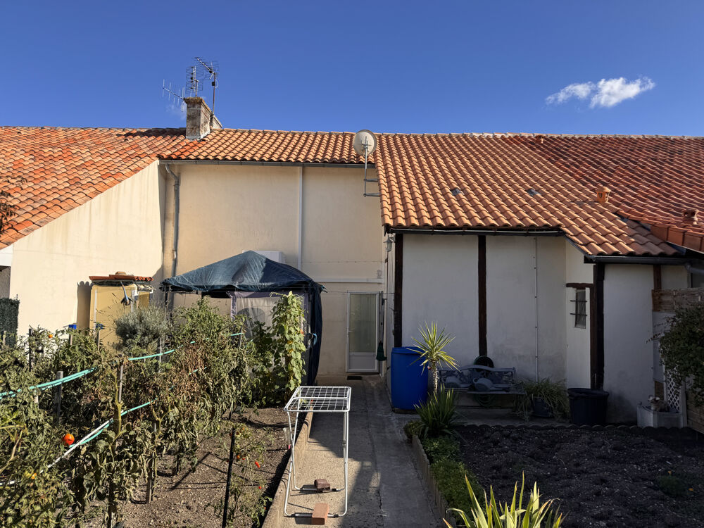 MAISON DE VILLE