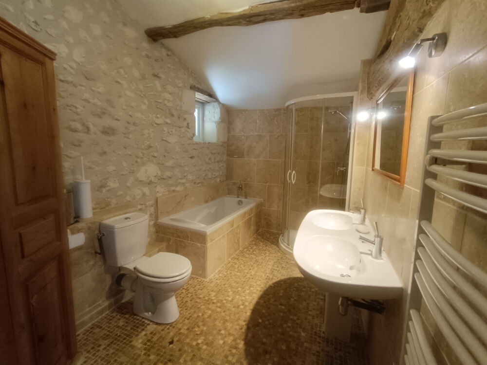 � vendre  Maison Mortagne-sur-Gironde (17120)