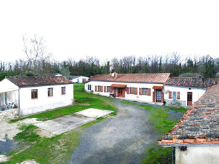  Maison � vendre 10 pi�ces 200 m�