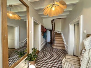  Maison � vendre 9 pi�ces 260 m�