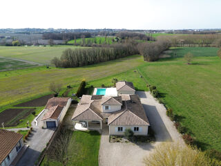  Maison � vendre 6 pi�ces 198 m�