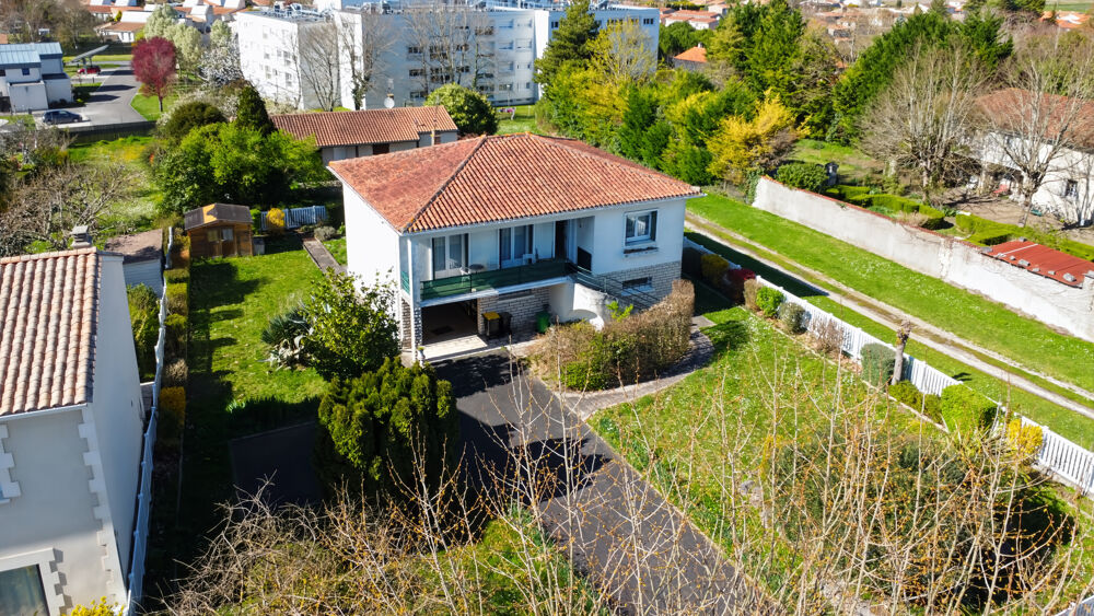 Vente Maison BARBEZIEUX MAISON SERVICES A PIED Barbezieux st hilaire