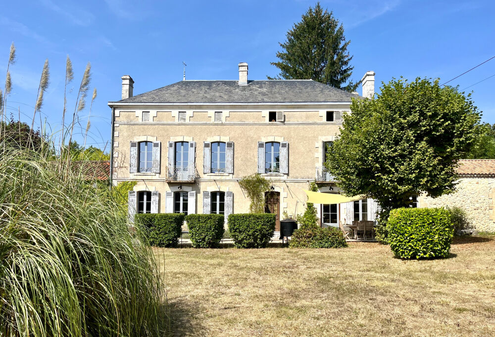 Vente Propriété/Château MAISON DE MAITRE AVEC PARC ET PISCINE Montguyon
