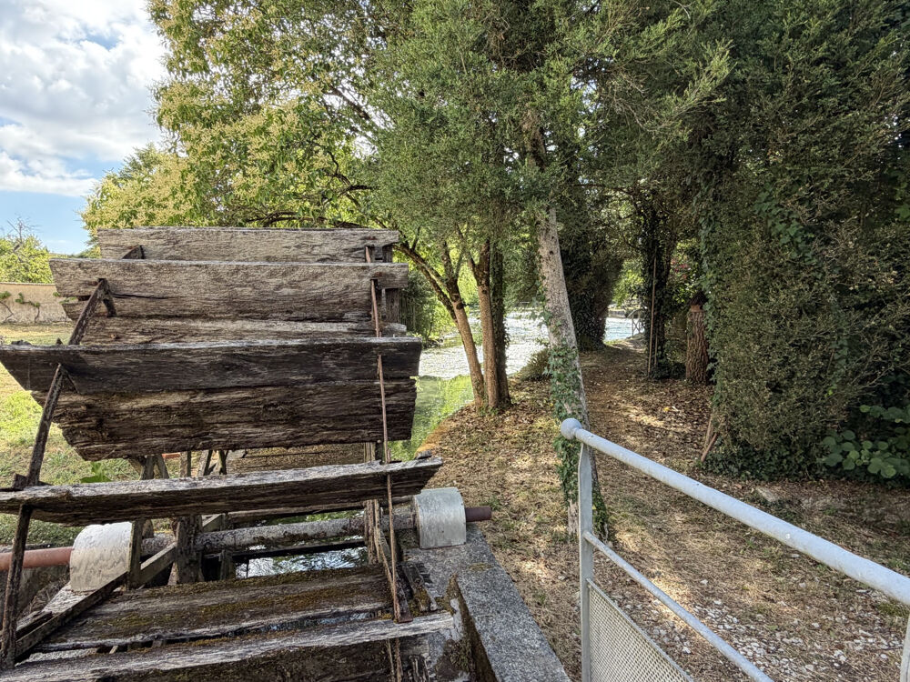 EN BORDURE DE TOUVRE MAISON AUTHENTIQUE