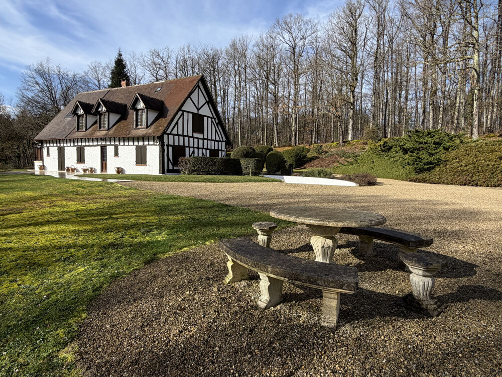 � vendre  Propri�t�/ch�teau Saint-M�dard (36700)