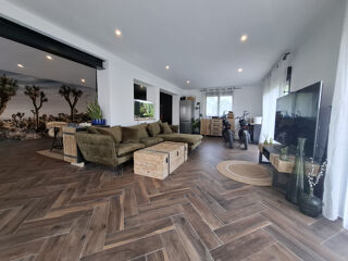  Maison � vendre 5 pi�ces 149 m�