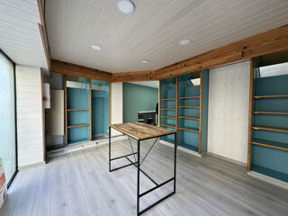  Immeuble � vendre 143 m�