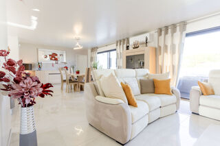  Maison  vendre 6 pices 170 m