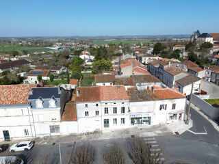 Maison 7 pièces 165 m² · à Barbezieux-Saint-Hilaire · 165 m² · 279 000 €
