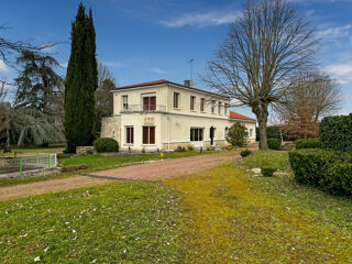  Maison à vendre 9 pièces 375 m²