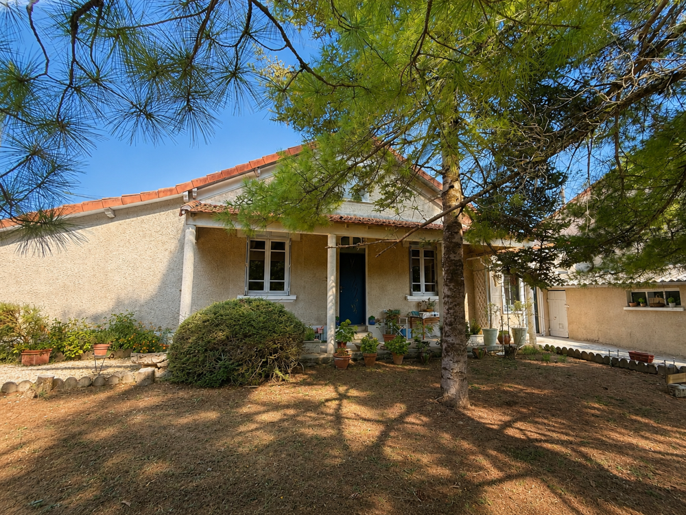 Vente Maison ENSEMBLE IMMOBILIER AU BORD DE LA CHARENTE Gond pontouvre