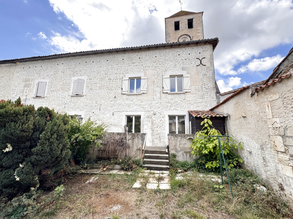 Vente Maison CHARMANTE MAISON DE VILLE AVEC JARDIN Barbezieux st hilaire