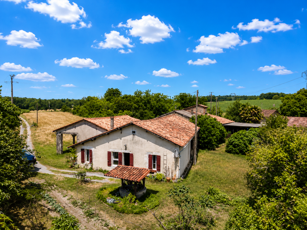 Maison 3 pièces 81 m² · à Pillac · 81 m² · 55 000 €