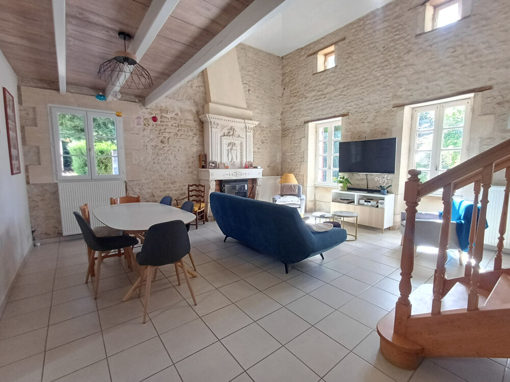 LONGERE CHARENTAISE