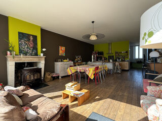  Maison à vendre 10 pièces 305 m²