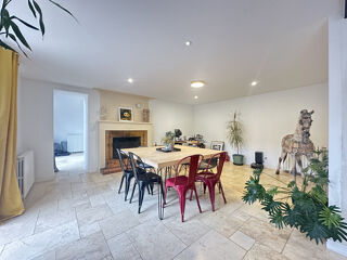  Propriété/château à vendre 5 pièces 217 m²