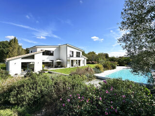  Maison  vendre 7 pices 206 m