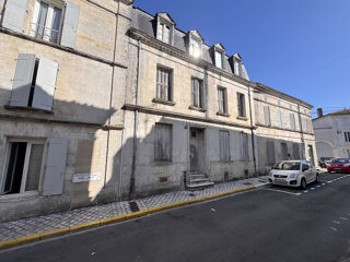  Immeuble à vendre 7 pièces 500 m²