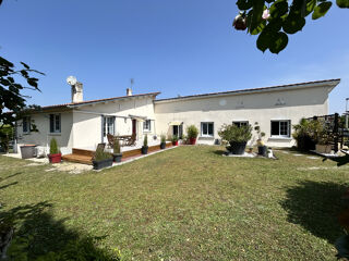  Maison à vendre 8 pièces 179 m²