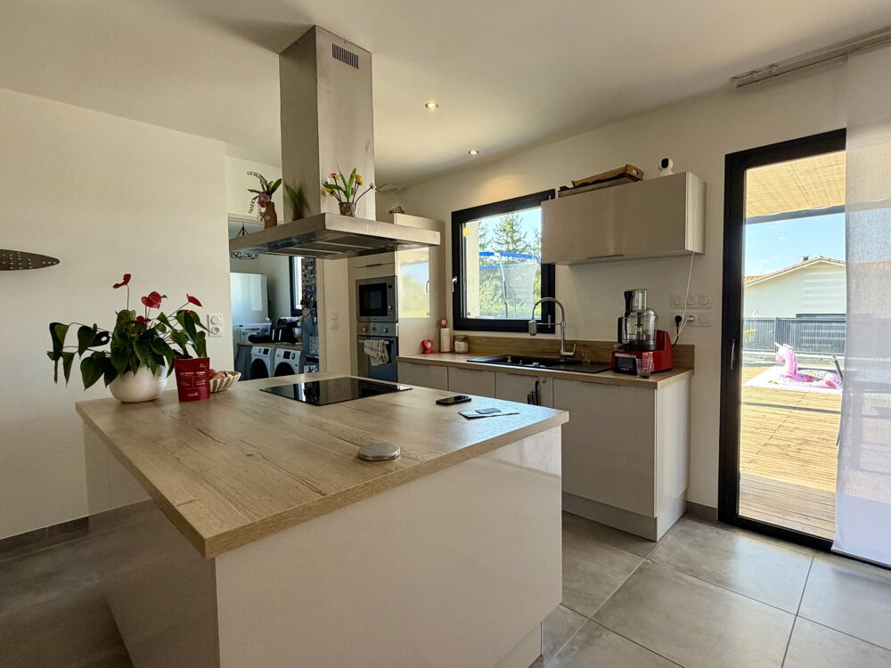 Vente Maison MAISON CONTEMPORAINE DE PLAIN-PIED AVEC PISCINE St saturnin