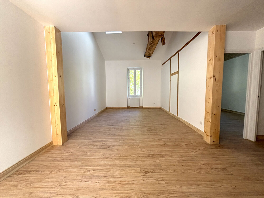 Vente Duplex/Triplex DUPLEX RÉNOVÉ 68 m2 CENTRE VILLE BARBEZIEUX Barbezieux st hilaire