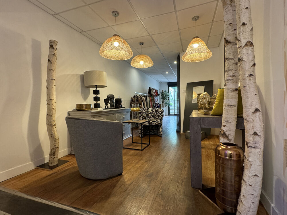 Vente Immeuble IMMEUBLE COMMERCIAL Barbezieux st hilaire