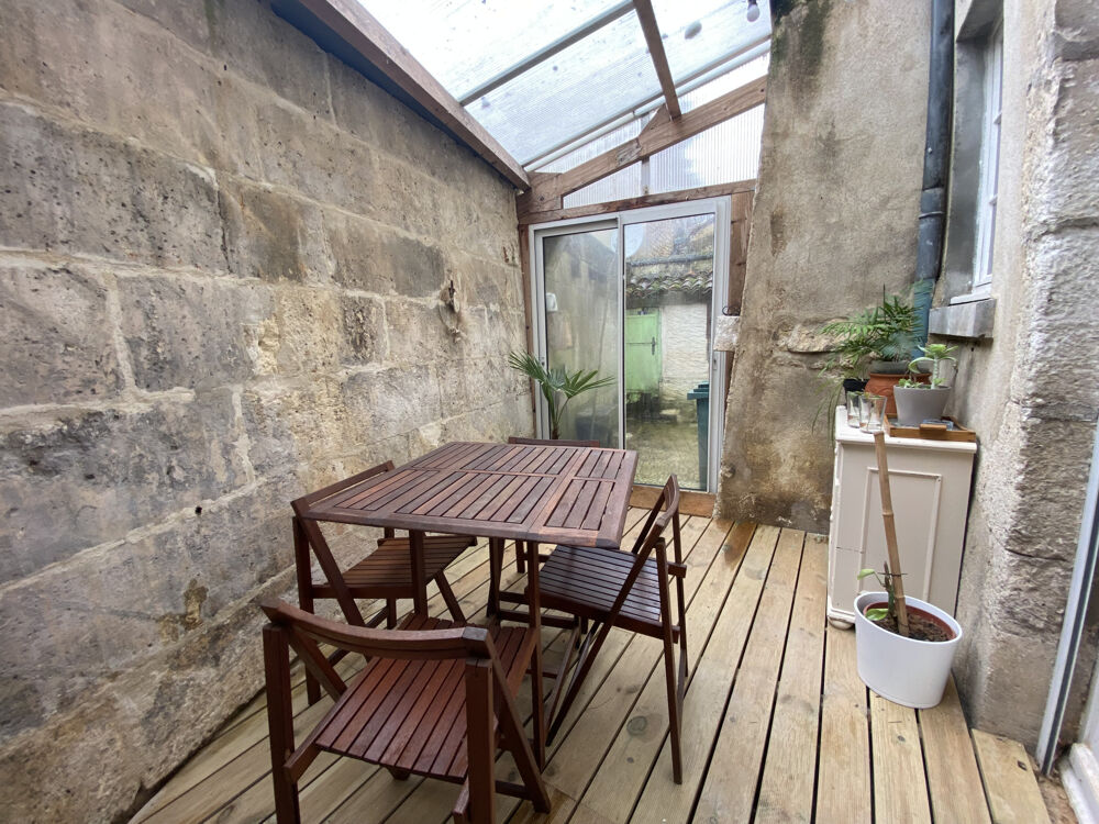 Vente Maison MAISON DE VILLE AVEC COUR La rochefoucauld en angoumois