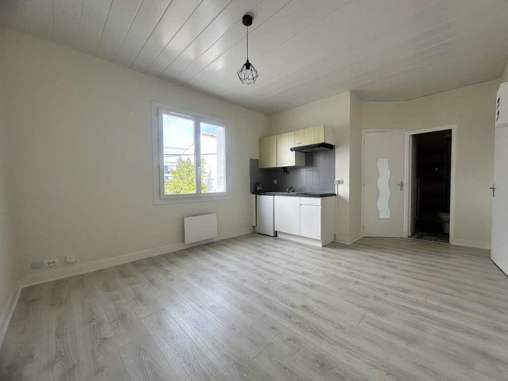 Vente Appartement APPARTEMENT 2 PIECES RENOVE PROCHE PLAGES ET COMMERCES Royan