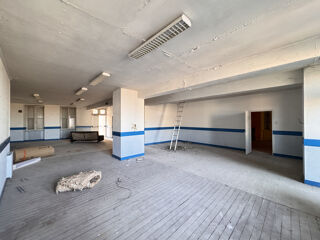  Immeuble à vendre 7 pièces 500 m²