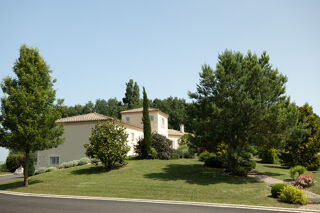  Maison � vendre 8 pi�ces 290 m�