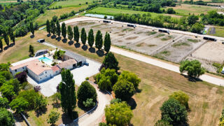  Propriété/château à vendre 7 pièces 480 m²