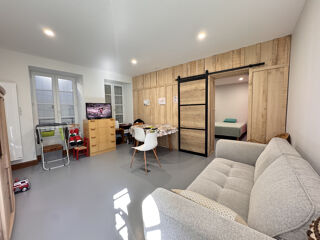  Immeuble à vendre 200 m²