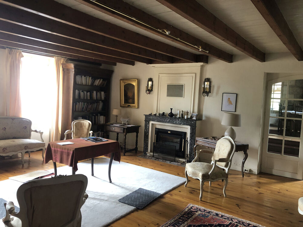 Sur les coteaux du Sud-Charente(16)
