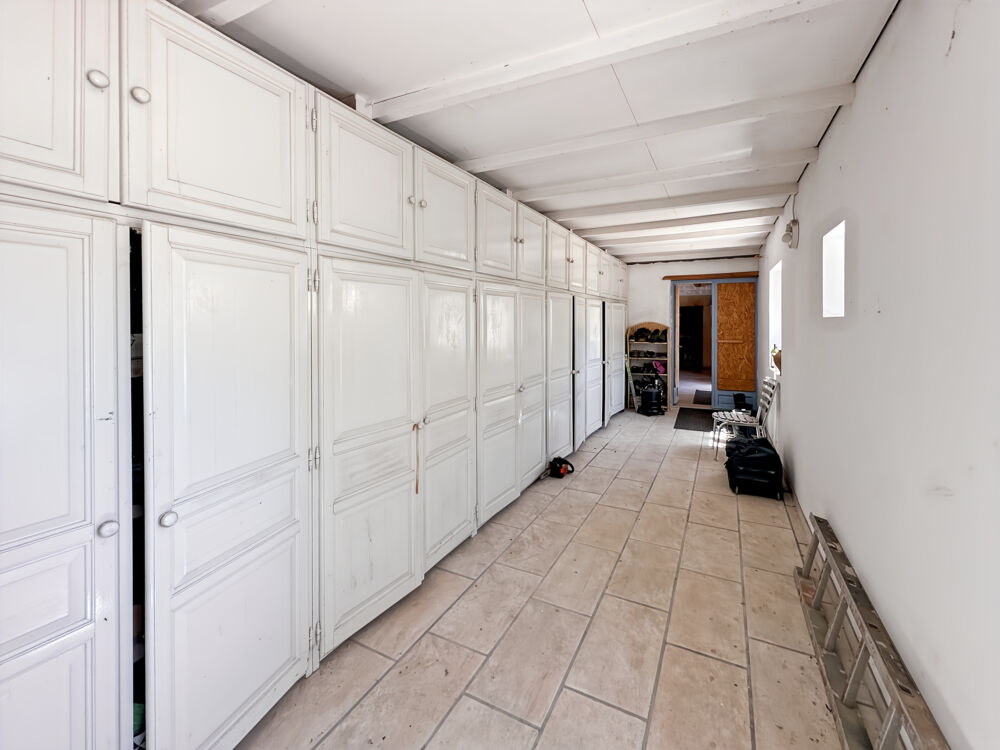 à vendre  Propriété/château Chaillevette (17890)