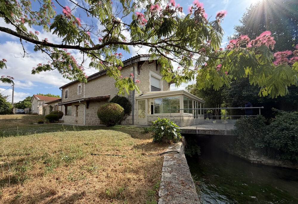 EN BORDURE DE TOUVRE MAISON AUTHENTIQUE