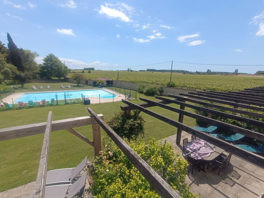 � vendre  Maison Mortagne-sur-Gironde (17120)